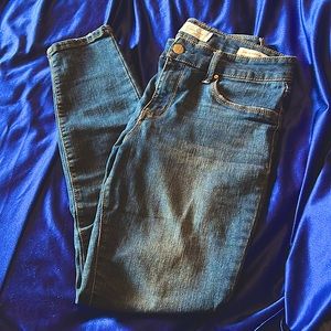 Jessica Simpson ankle skinny jeans